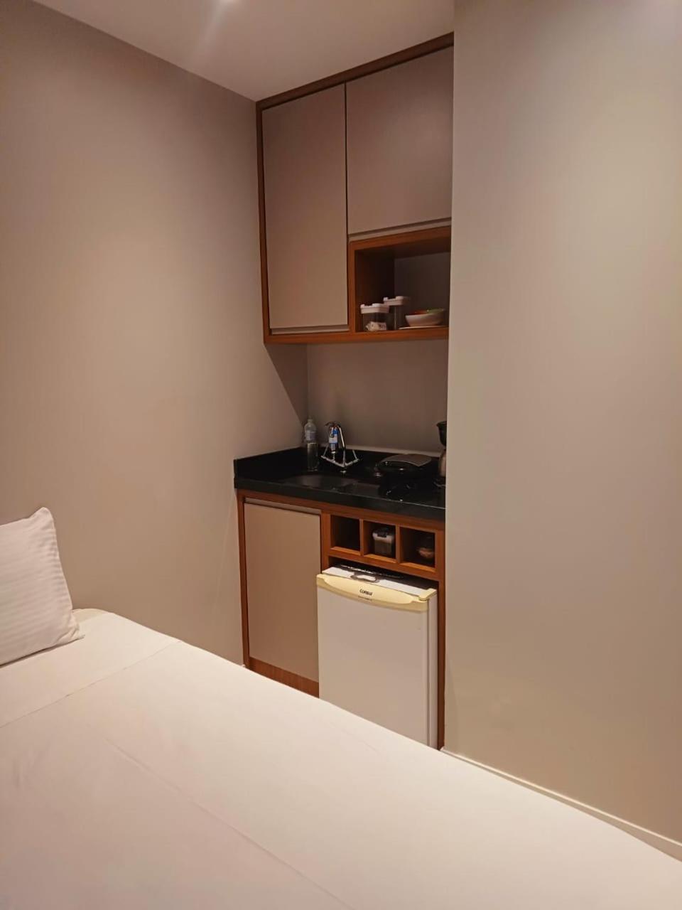 Apart Hotel America Кампус-дус-Гойтаказис Экстерьер фото